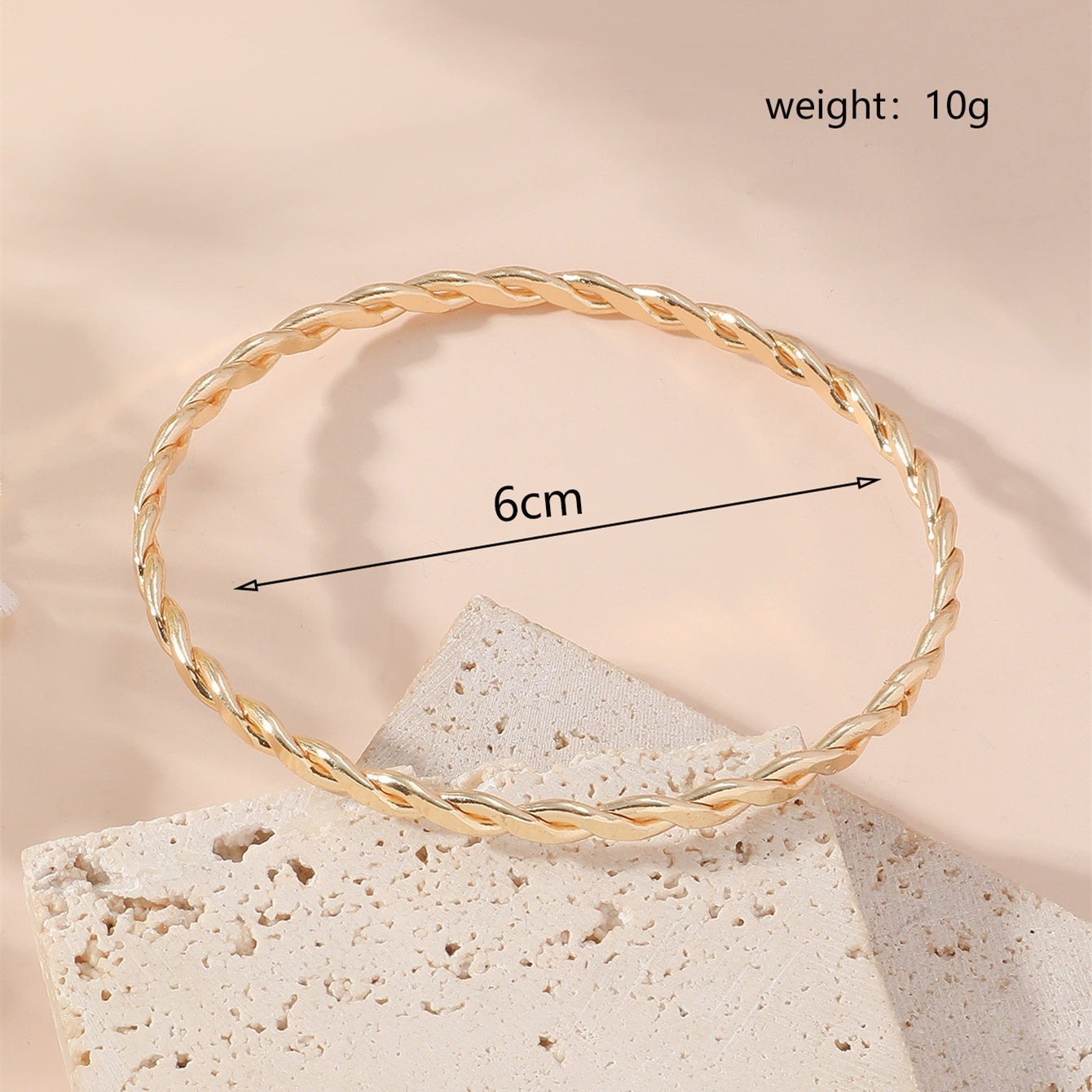 Metal Twist Geometric Knot Winding Hollow Open-end High-grade Light Luxury Personality Fashion Ladies' Bracelet